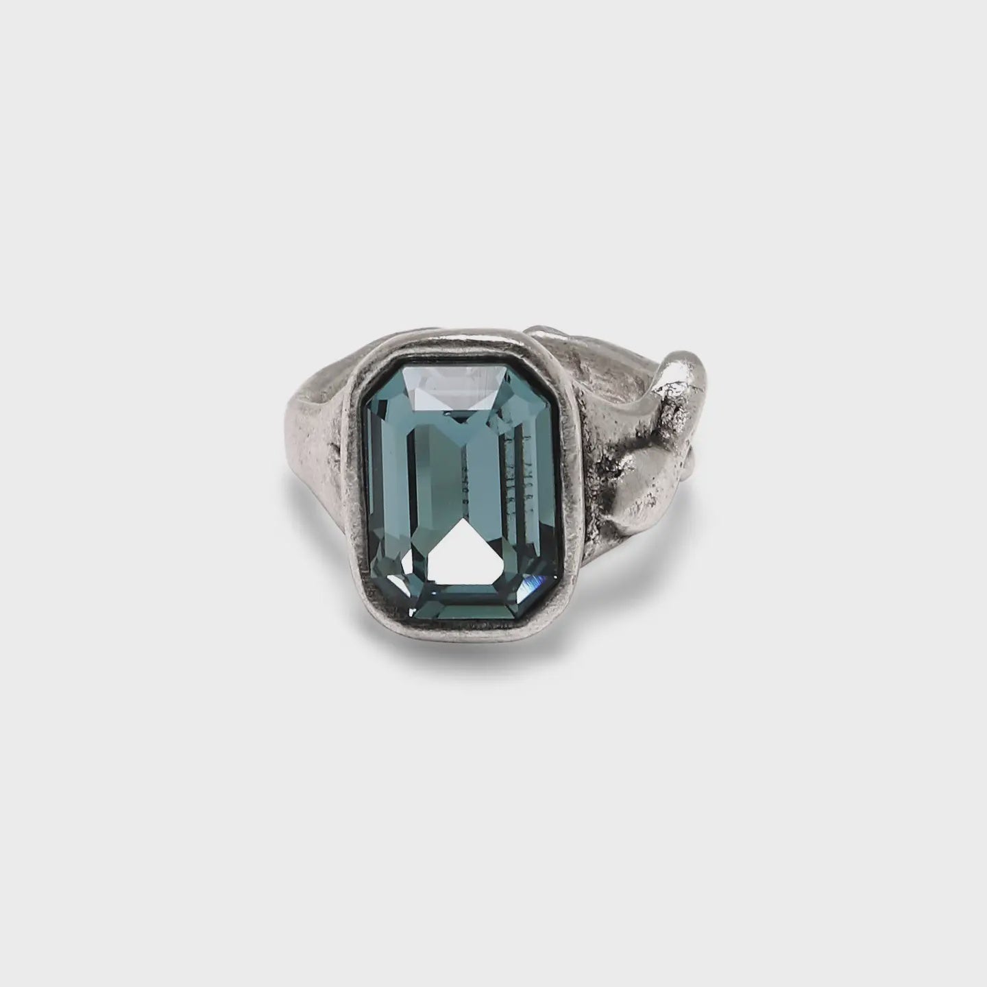 Aria Ring