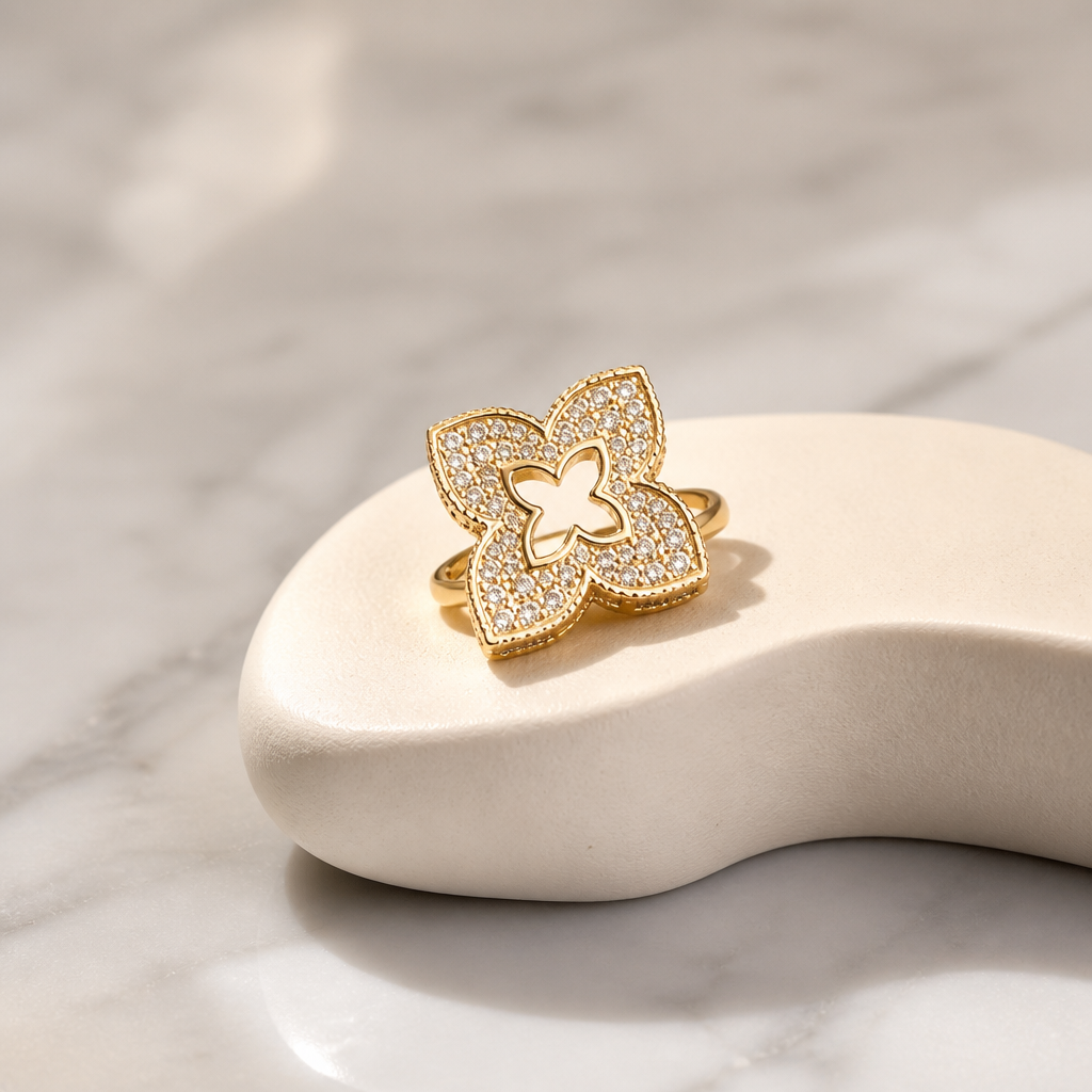 Clover Pave Ring