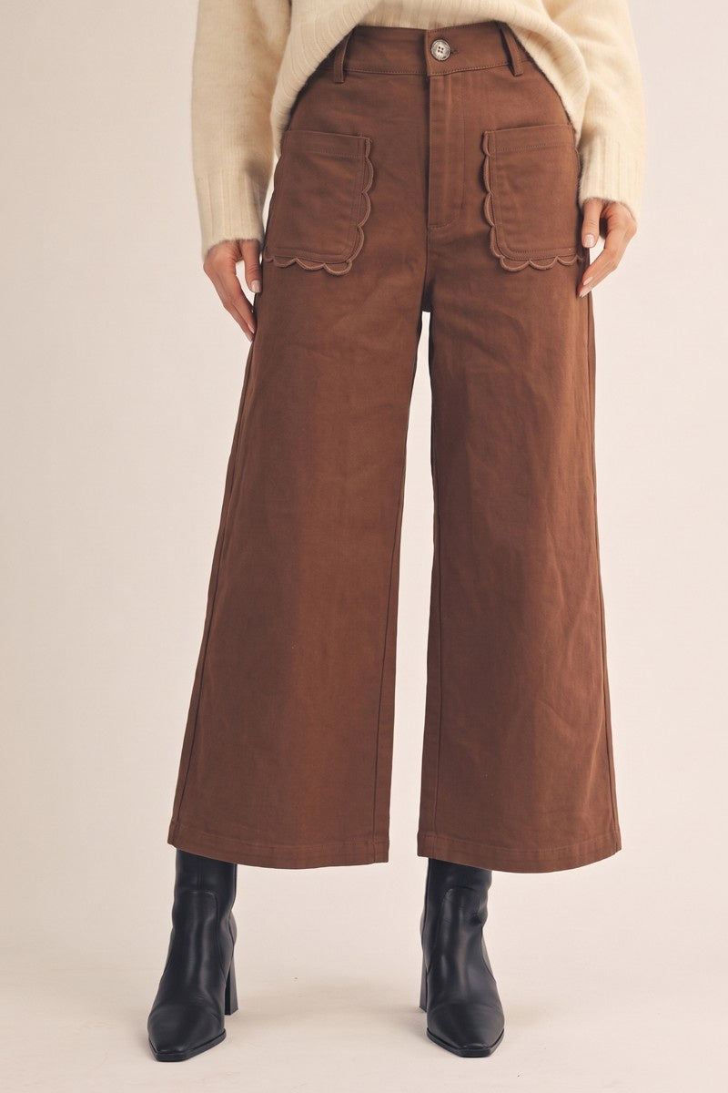 Scallop Edge Pocket Detail Wide Leg Pants