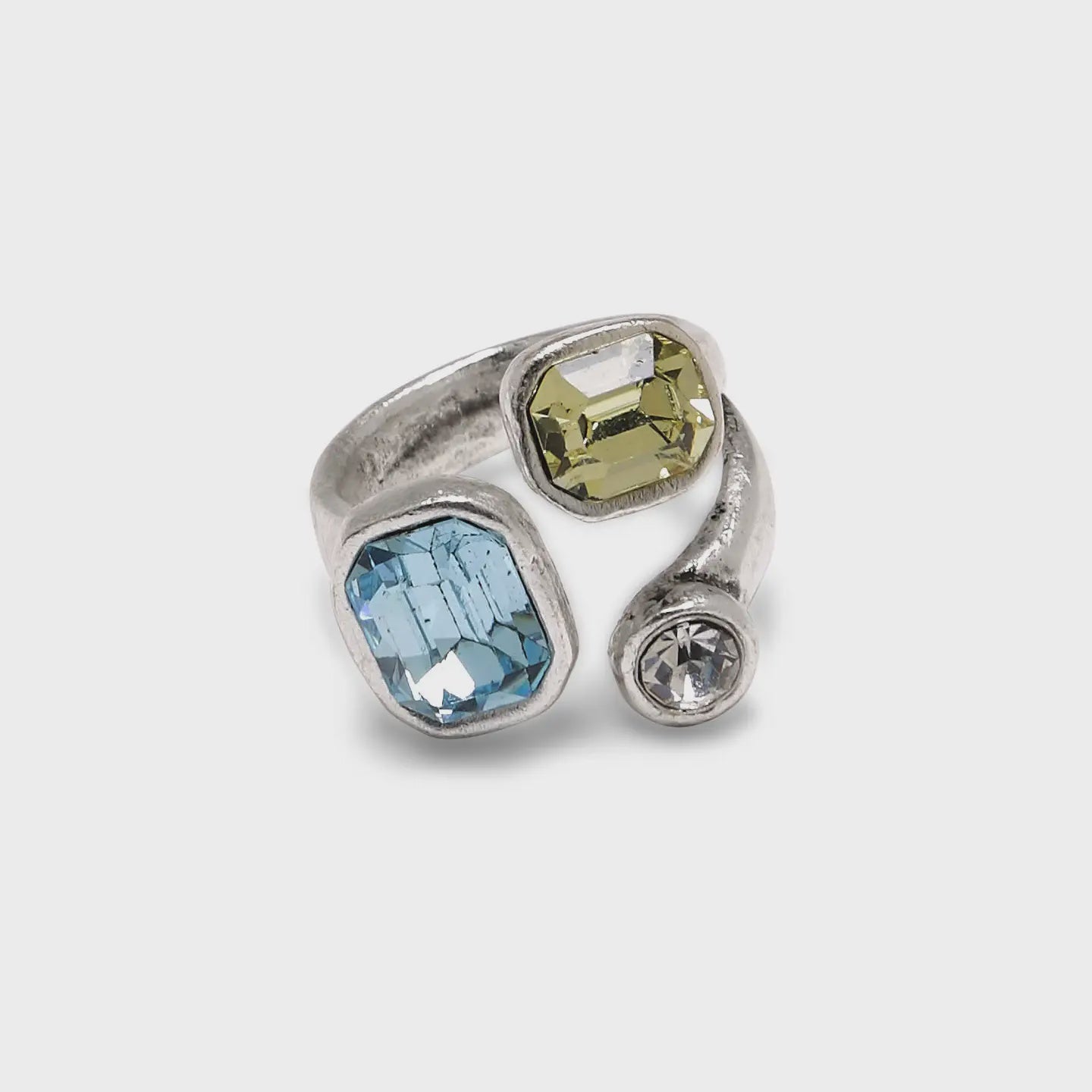 3's A Charm Ring