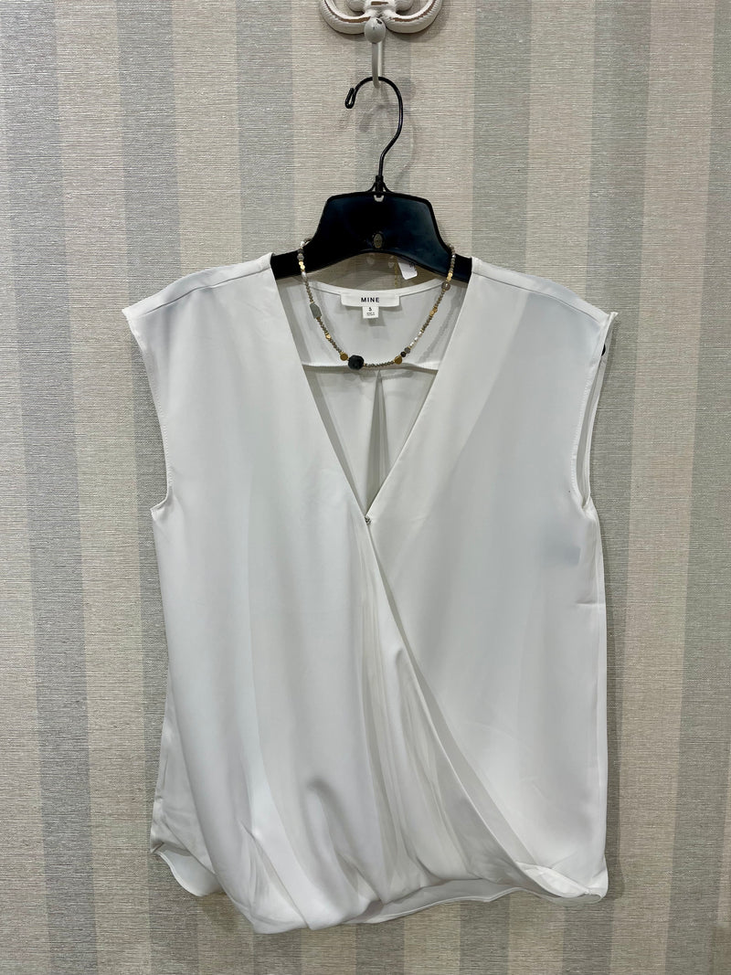 WRAP DRAPE SLEEVELESS BLOUSE