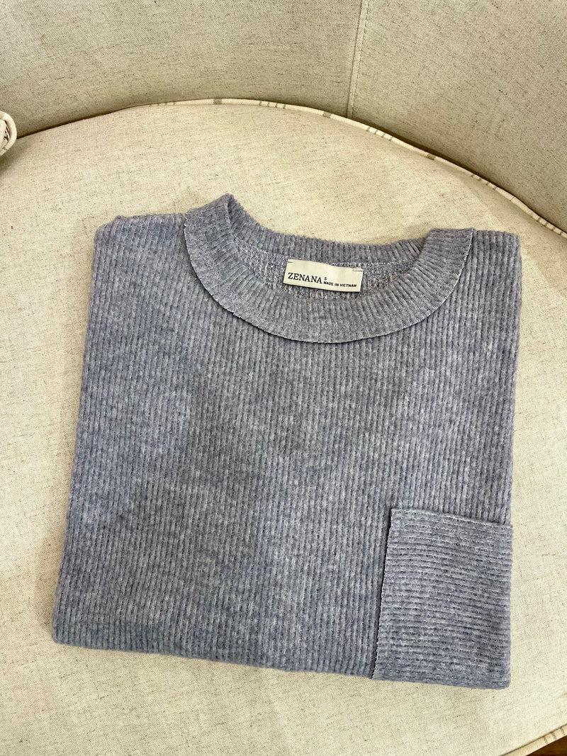 Ribbed Sweater w Pocket