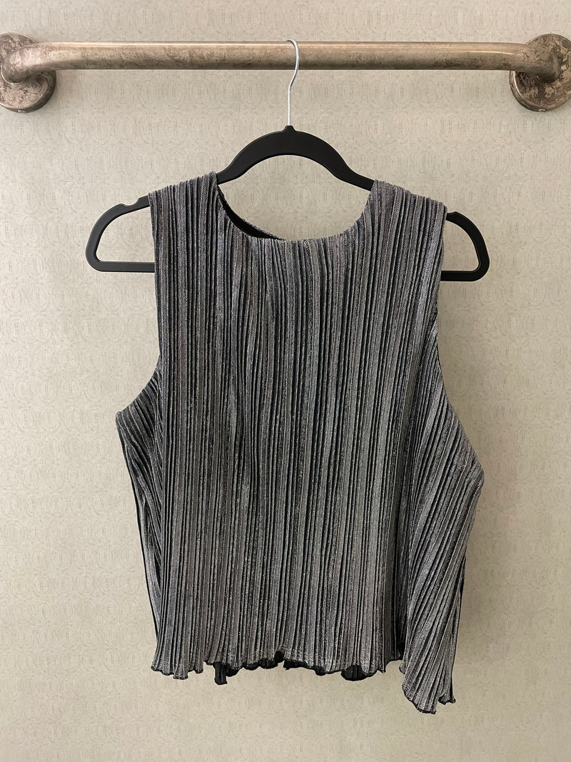 Sleeveless Pleated Top