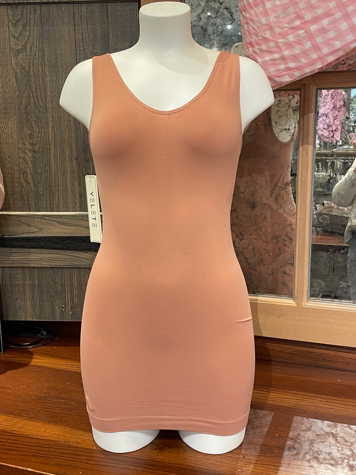 Reversible V or U Neckline Seamless Tank