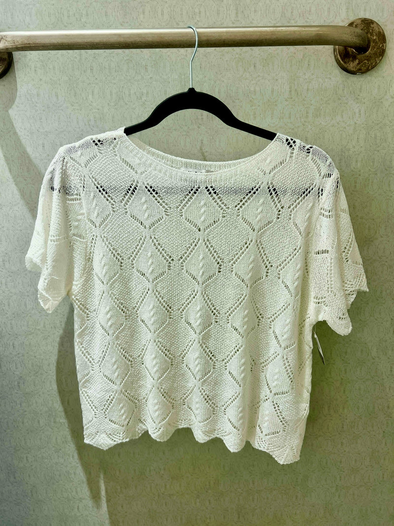 Short Sleeve Stitched Crochet Top