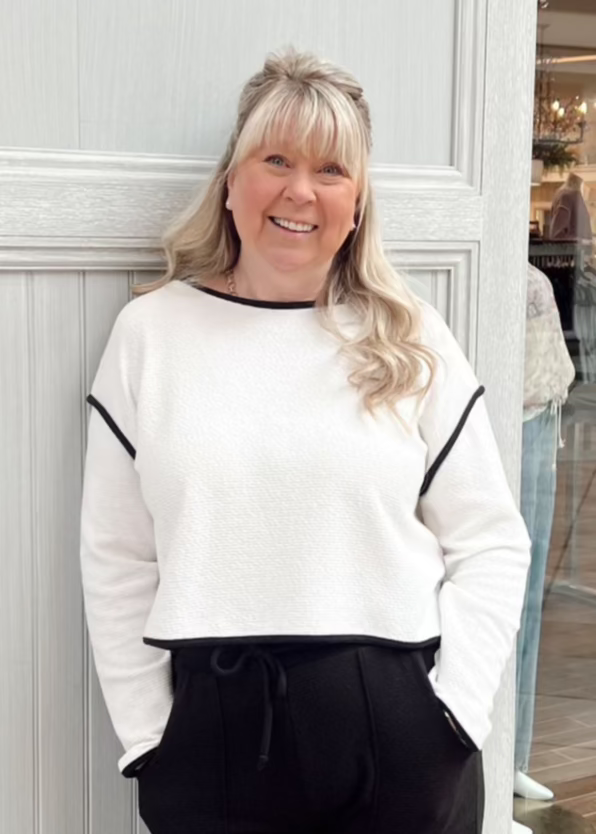Cropped Knit Top