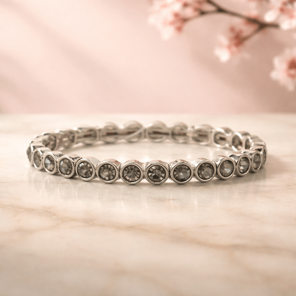 Bezel Set Stretch Bracelet - Chandeliers Boutique ny