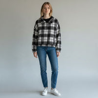 Chandeliers Boutique ny crop collared black and white plaid flannel jacket with half zip and front pockets
