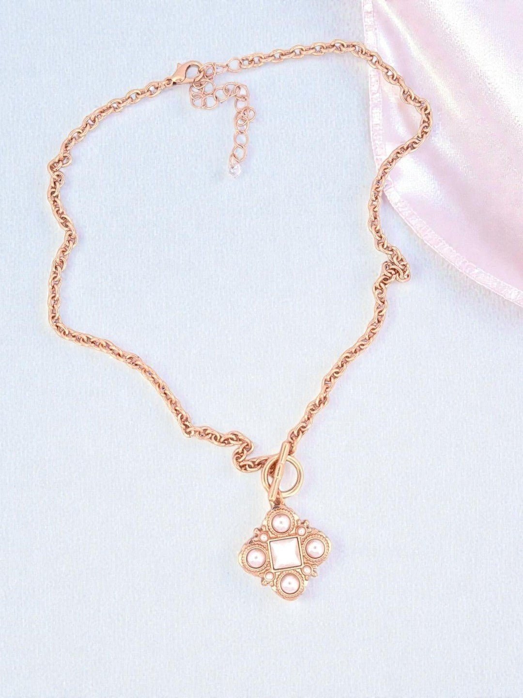 Divinity Necklace - Chandeliers Boutique ny