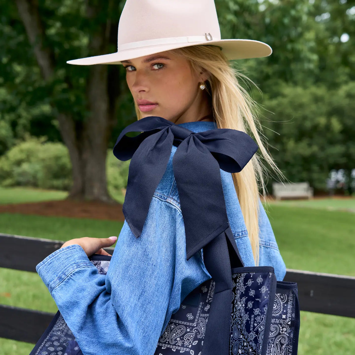 Case-Mate Jelly Tote Bag With Bow