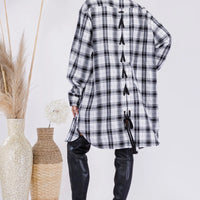 OVERSIZED FLANNEL TOP WITH LACE DETAIL
