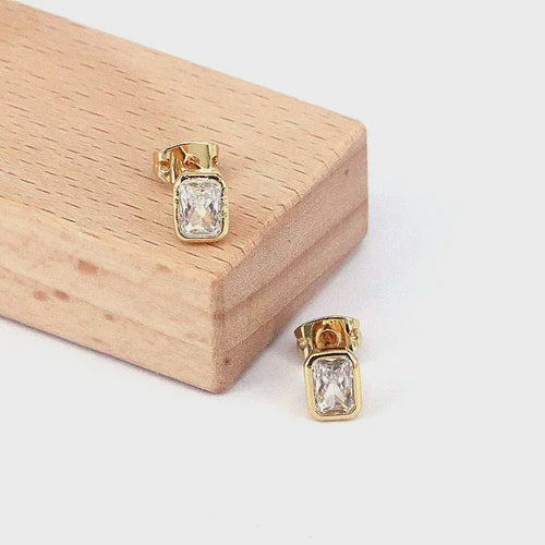 emerald Cut Stud - Chandeliers Boutique ny