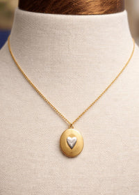Evie Heart Necklace - Chandeliers Boutique ny