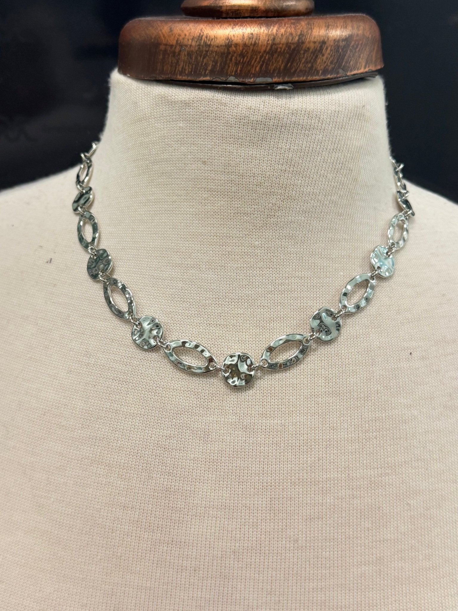 Eyes Of The Storm Necklace - Chandeliers Boutique ny