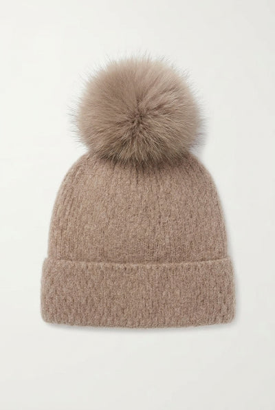 Honeycomb Pom Pom Hat Gpt
