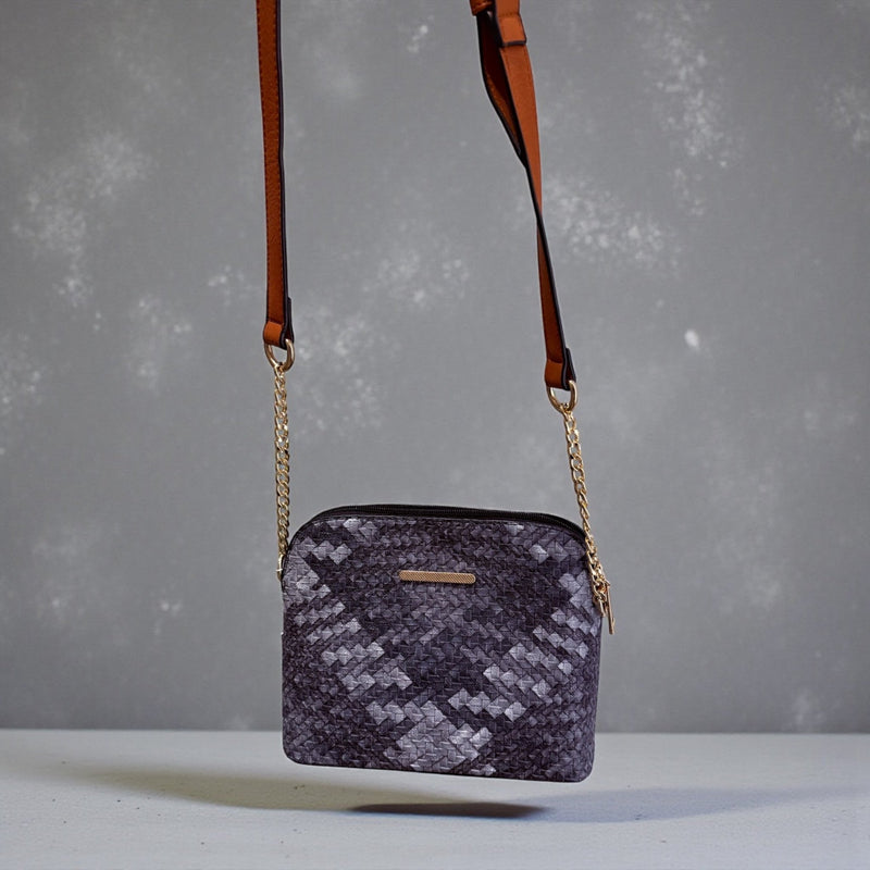 Falling to you Purse - Chandeliers Boutique ny