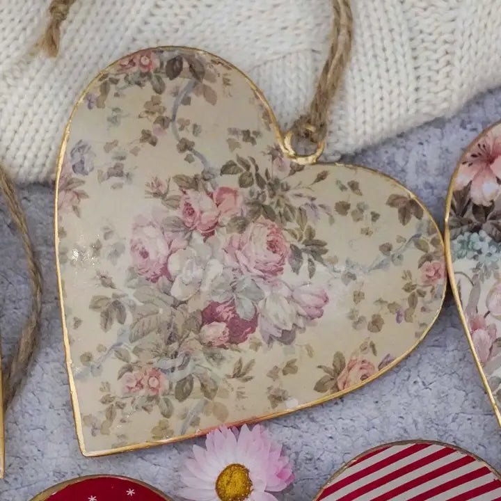 Floral Metal Heart - Chandeliers Boutique ny