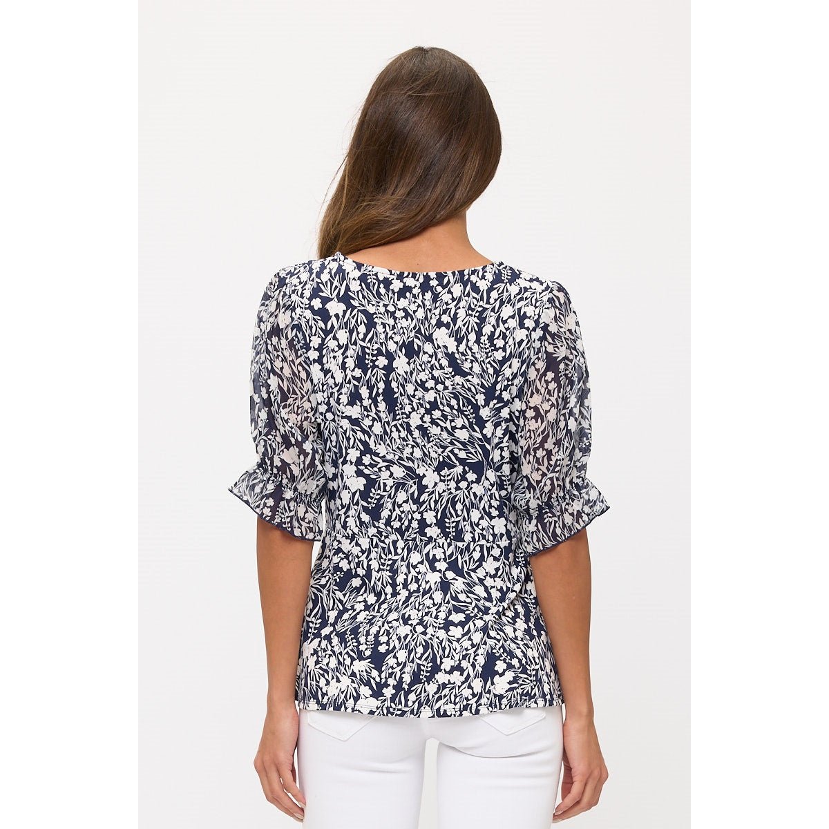 Floral Scoop Neck Twist Side Fashion Tee - Chandeliers Boutique ny