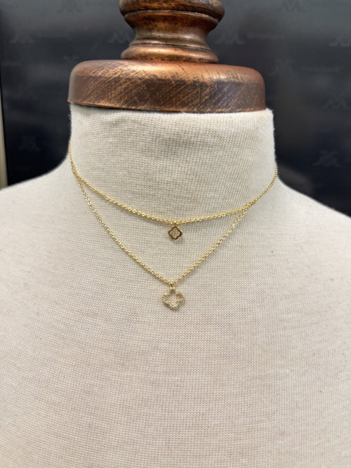 Golden Clover Necklace - Chandeliers Boutique ny