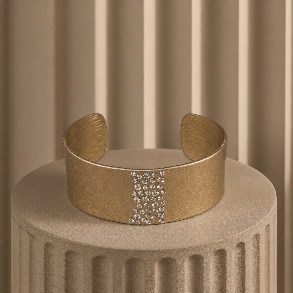 Hammered Cuff Pavé Rhinestone - Chandeliers Boutique ny
