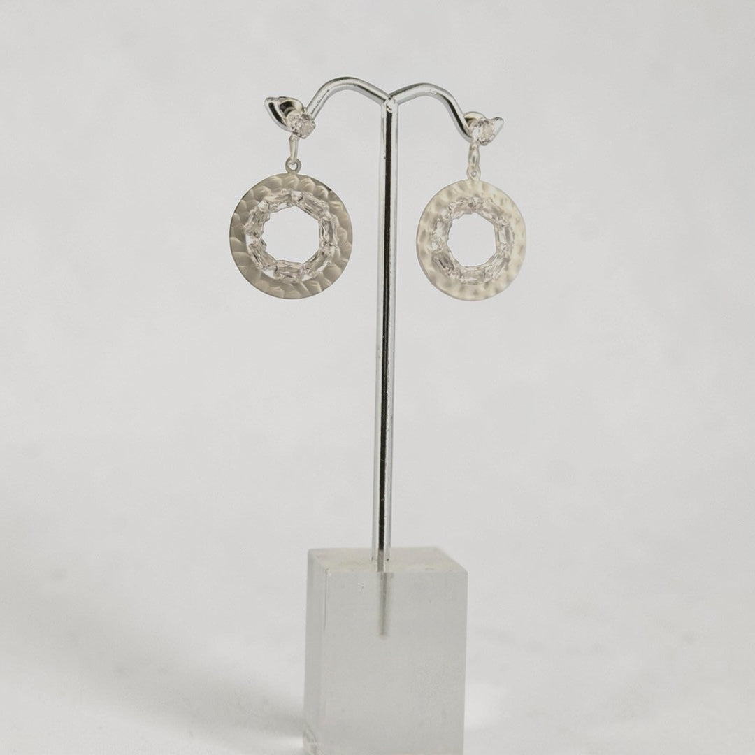 Hammered w/ CZ Post Earring - Chandeliers Boutique ny