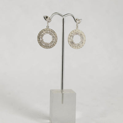 Hammered w/ CZ Post Earring - Chandeliers Boutique ny