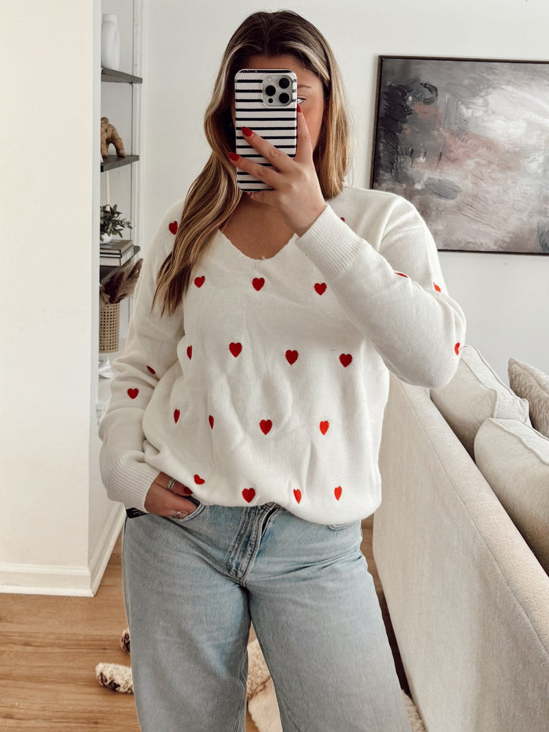 Heart Sweater - Chandeliers Boutique ny