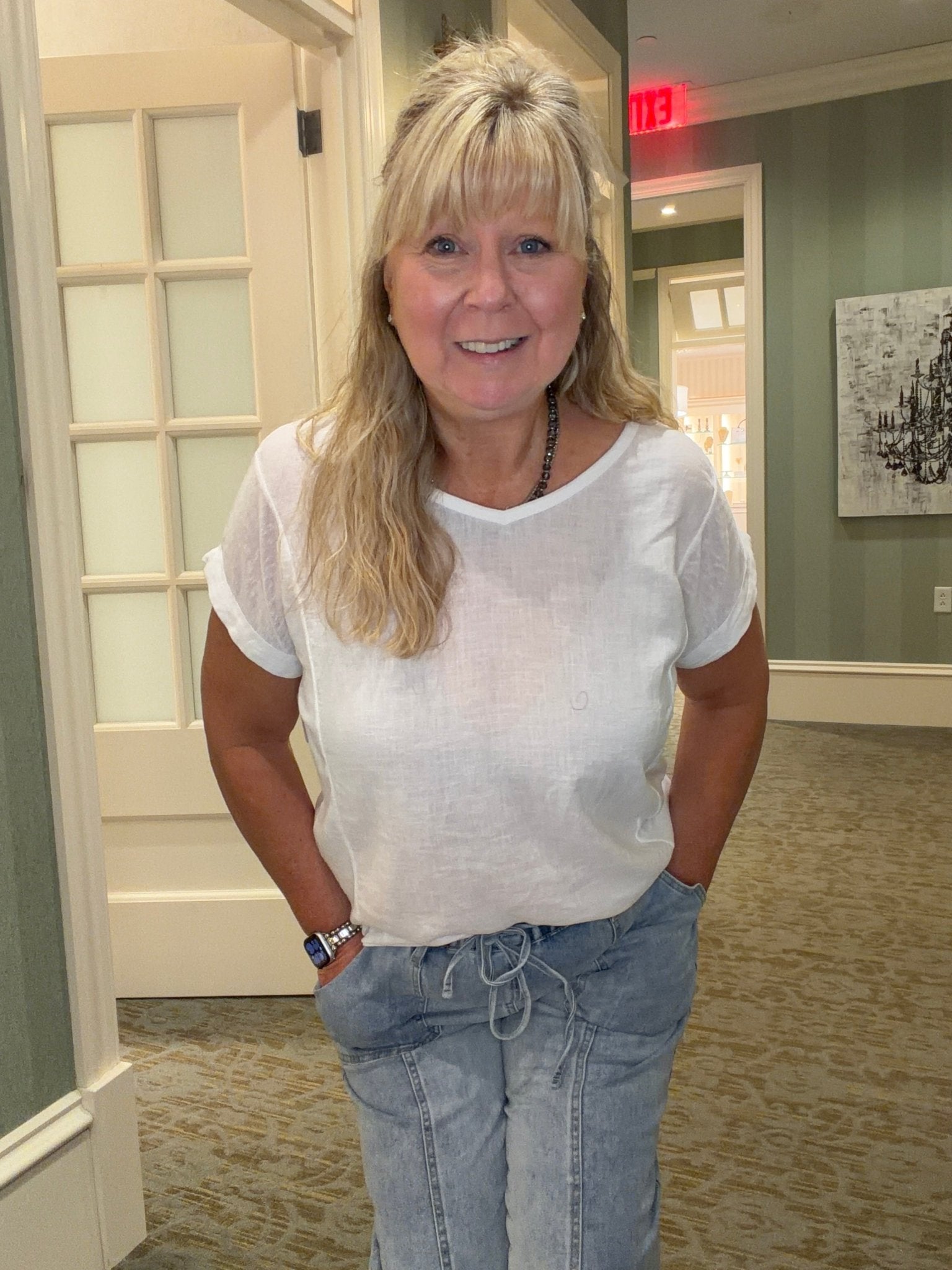 Hi Low Back V Neck Linen Top - Chandeliers Boutique ny
