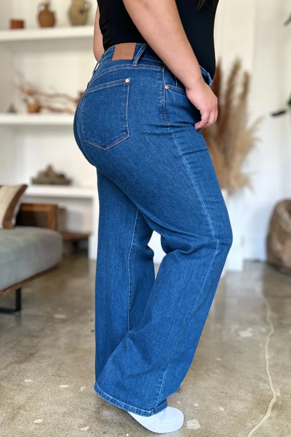 Judy Blue Full Size High Rise Straight Jeans - Chandeliers Boutique ny