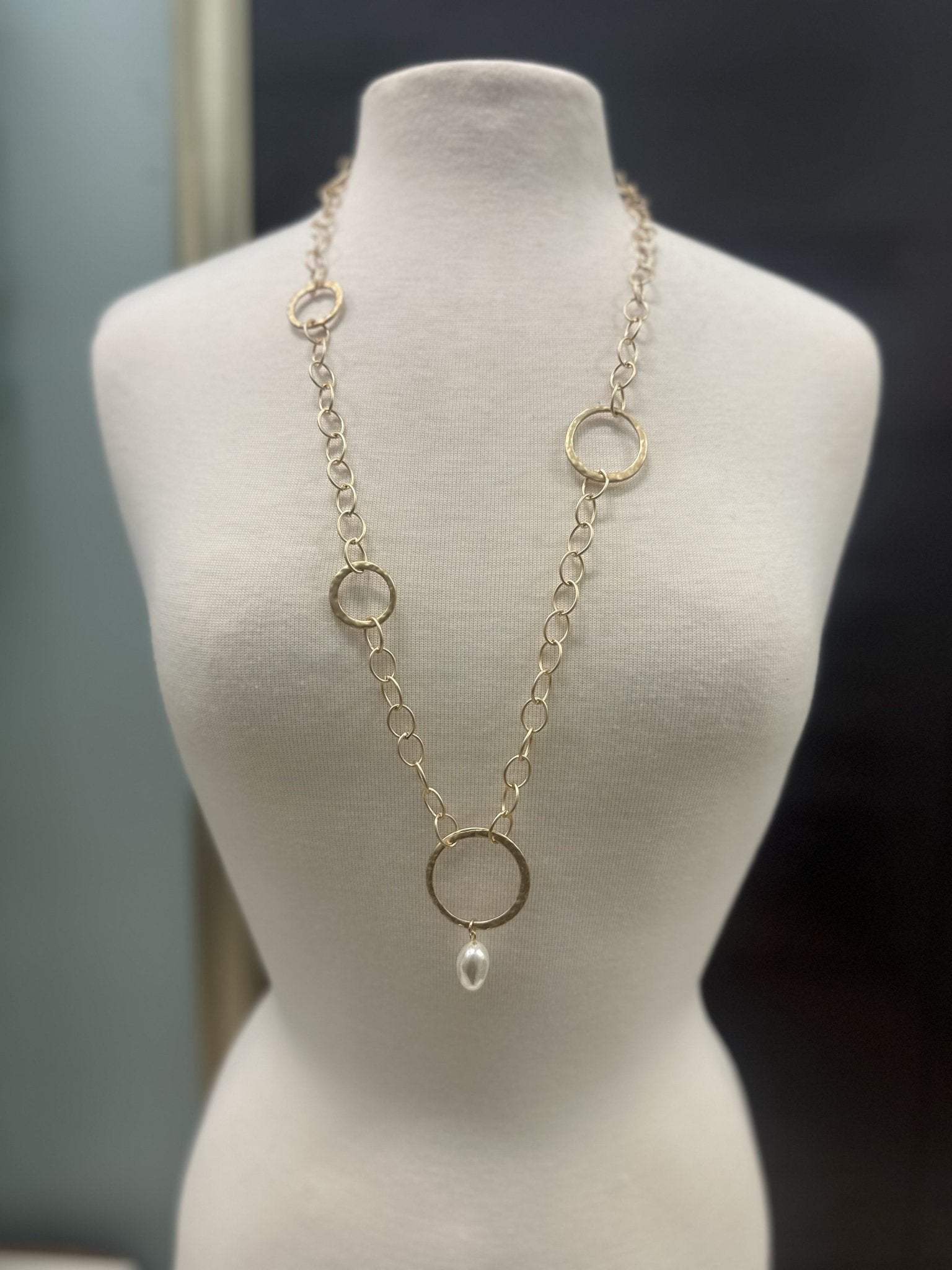 Large Links with Pearl - Chandeliers Boutique ny