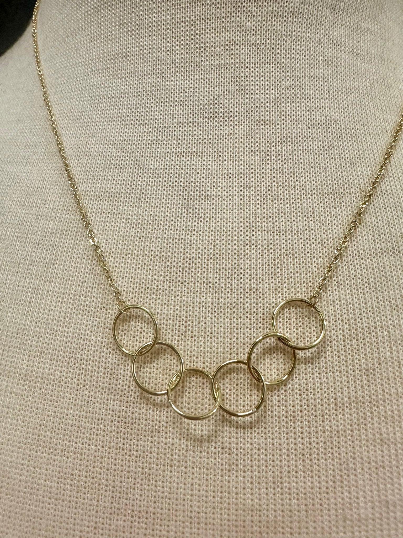 multiple circle necklace - Chandeliers Boutique ny