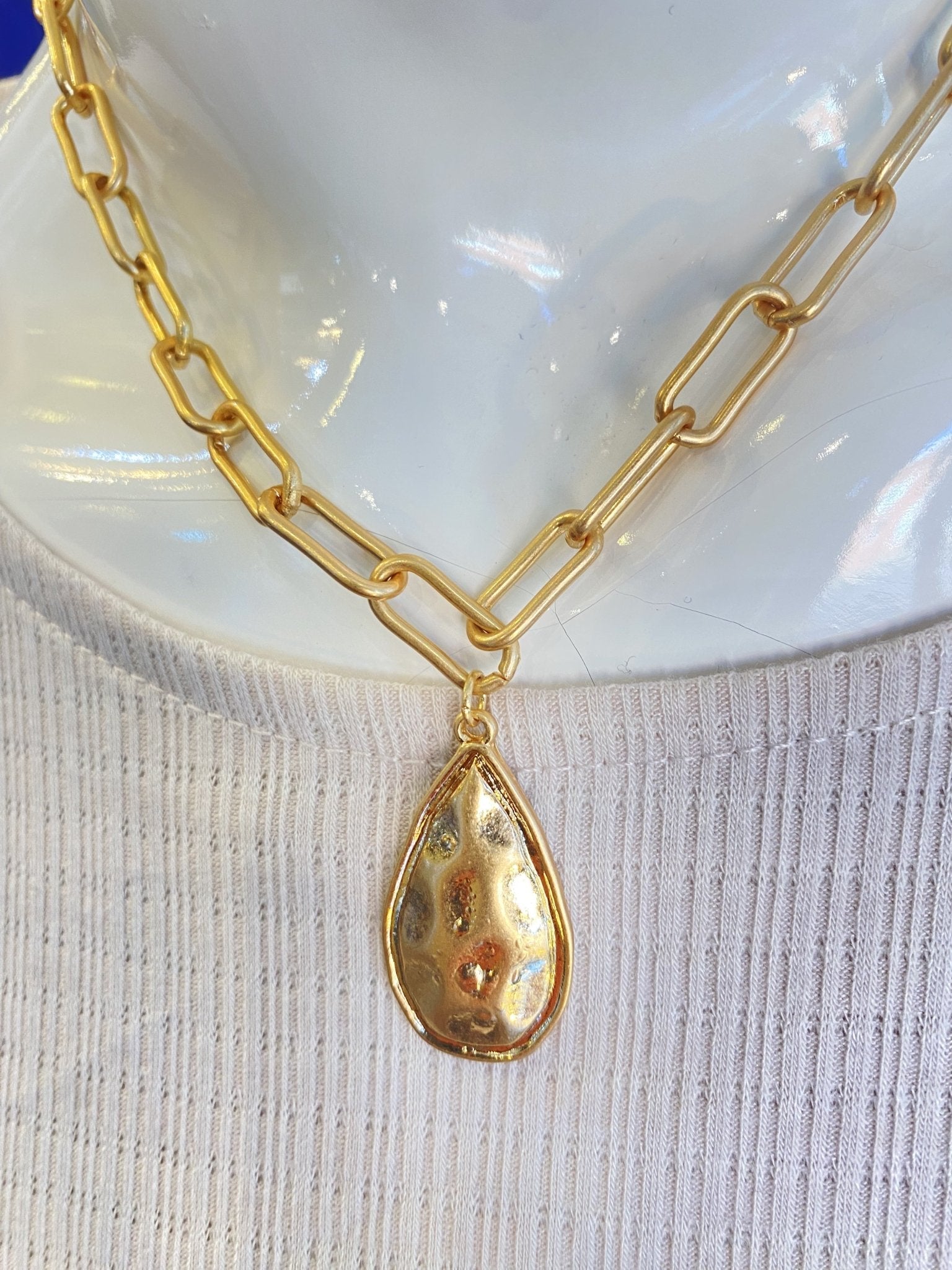 Paperclip Chain with Teardrop - Chandeliers Boutique ny