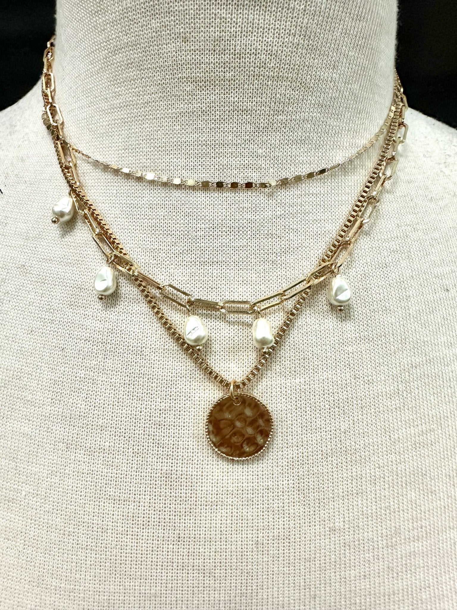 Pearl and Disk Gold Necklace - Chandeliers Boutique ny