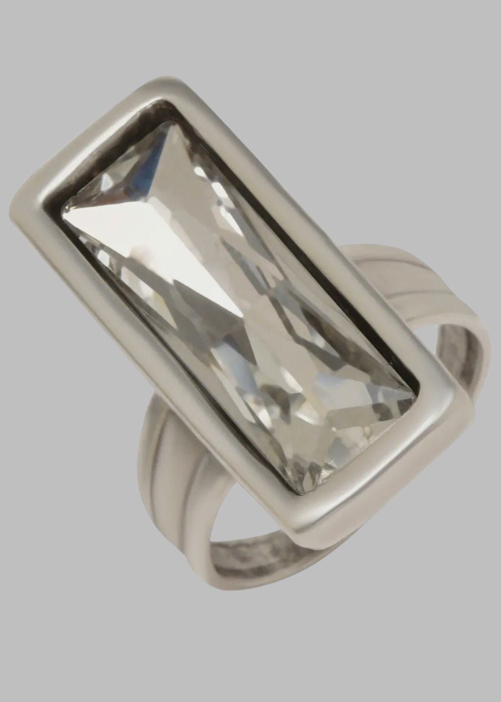 Pewter Ring - Chandeliers Boutique ny