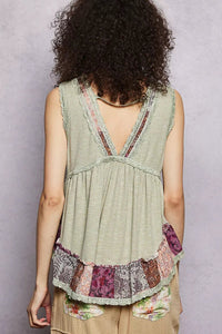POL Lace Detail Ruffled Ribbed Sleeveless Top with Floral Pattern Trim Detail - Chandeliers Boutique ny
