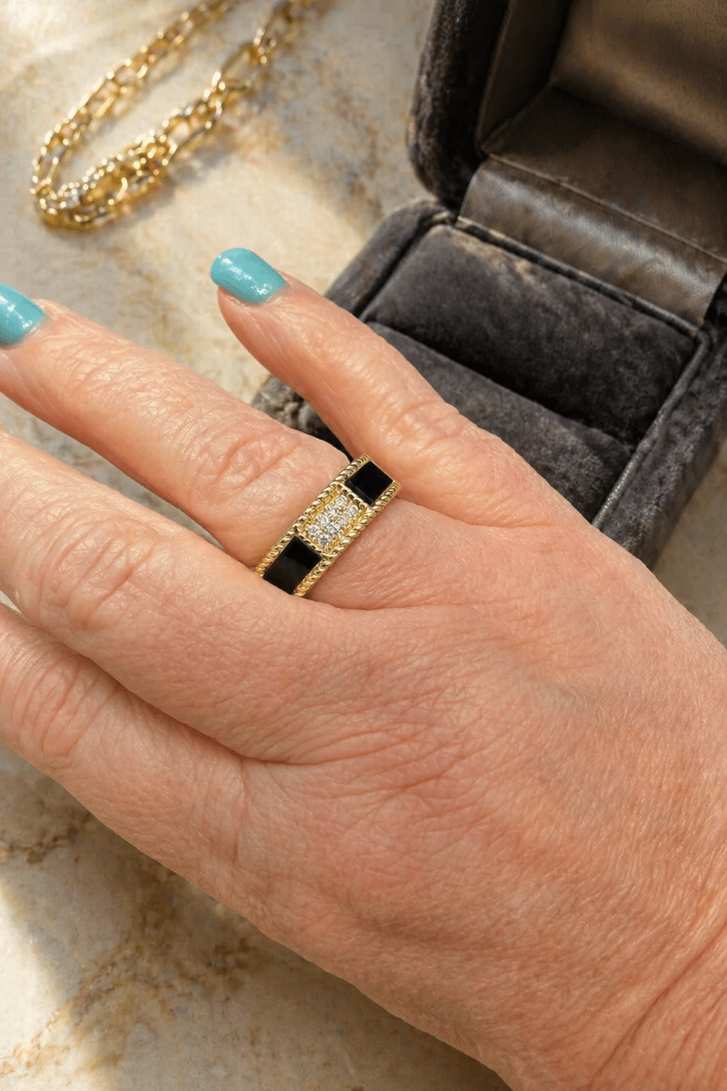 Rhinestone colorblock ring - Chandeliers Boutique ny