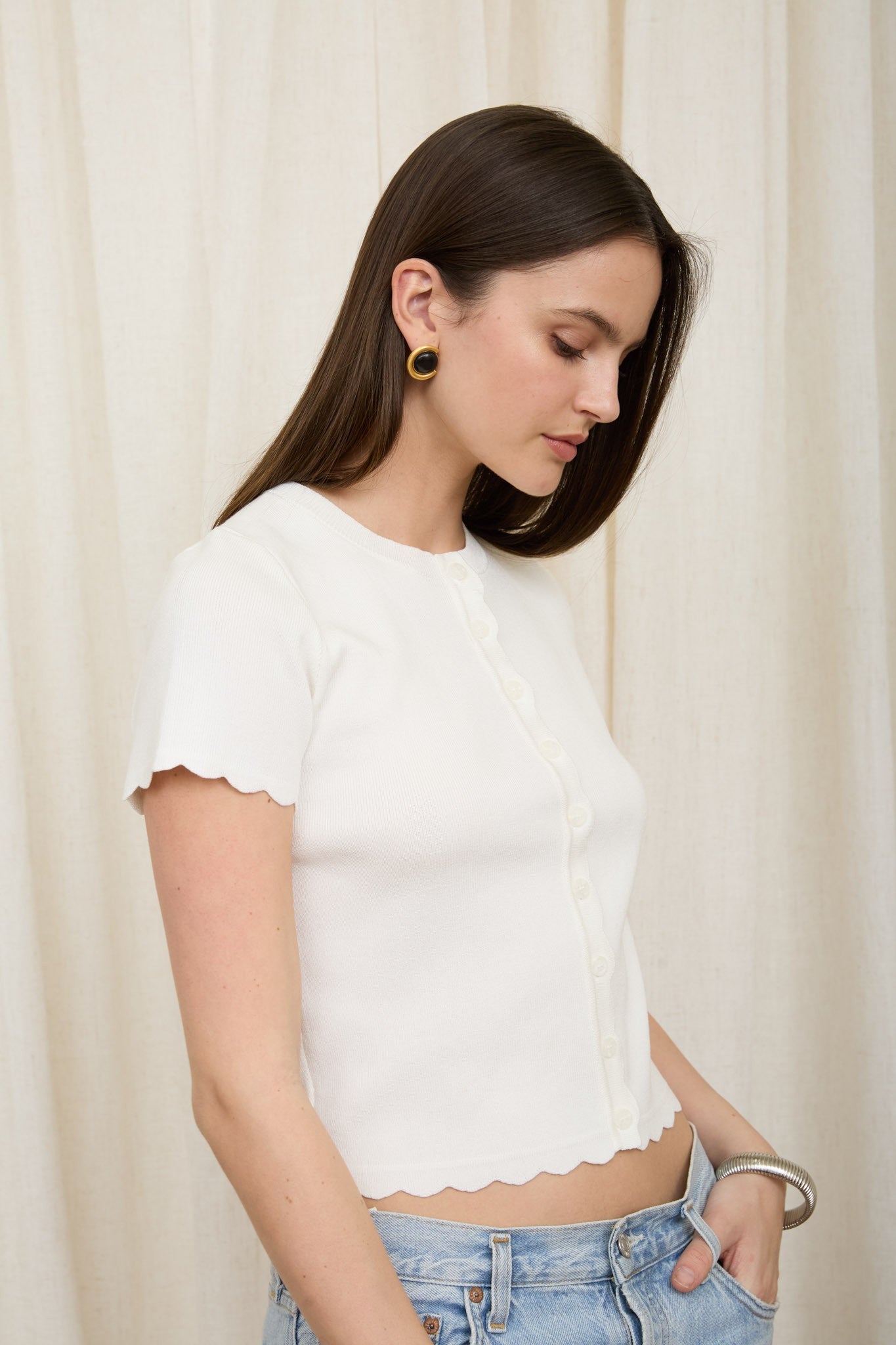 Scalloped Short Sleeve Button Down Knit Cardigan - Chandeliers Boutique ny