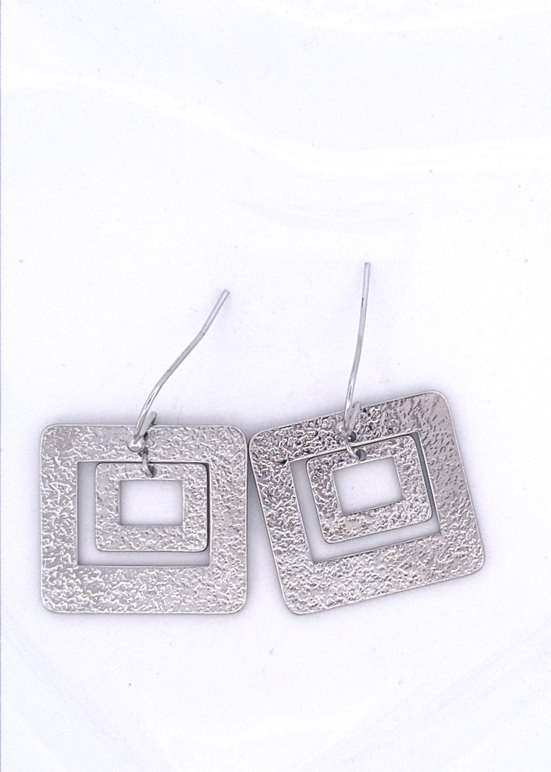 Modern Hammered Earring