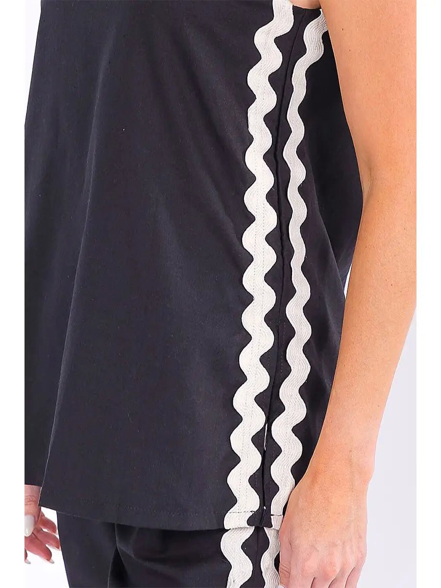 Sleeveless Top With Detail Trim - Chandeliers Boutique ny
