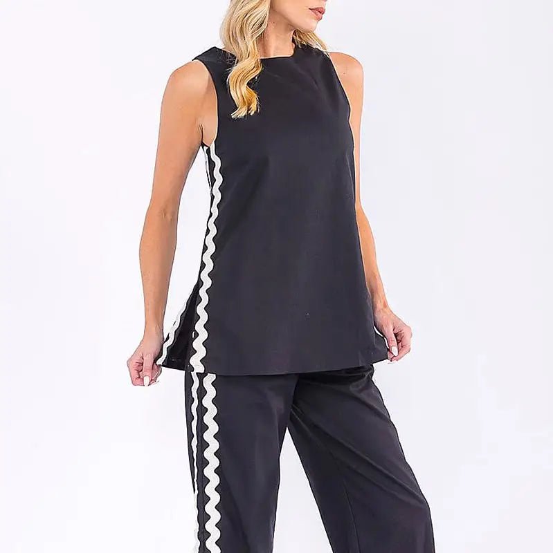 Sleeveless Top With Detail Trim - Chandeliers Boutique ny