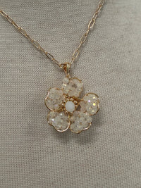 The Elegant Flower Necklace - Chandeliers Boutique ny