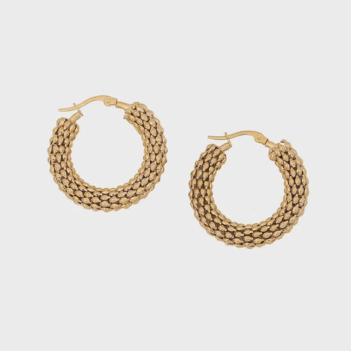 Tricia Hoop - Chandeliers Boutique ny