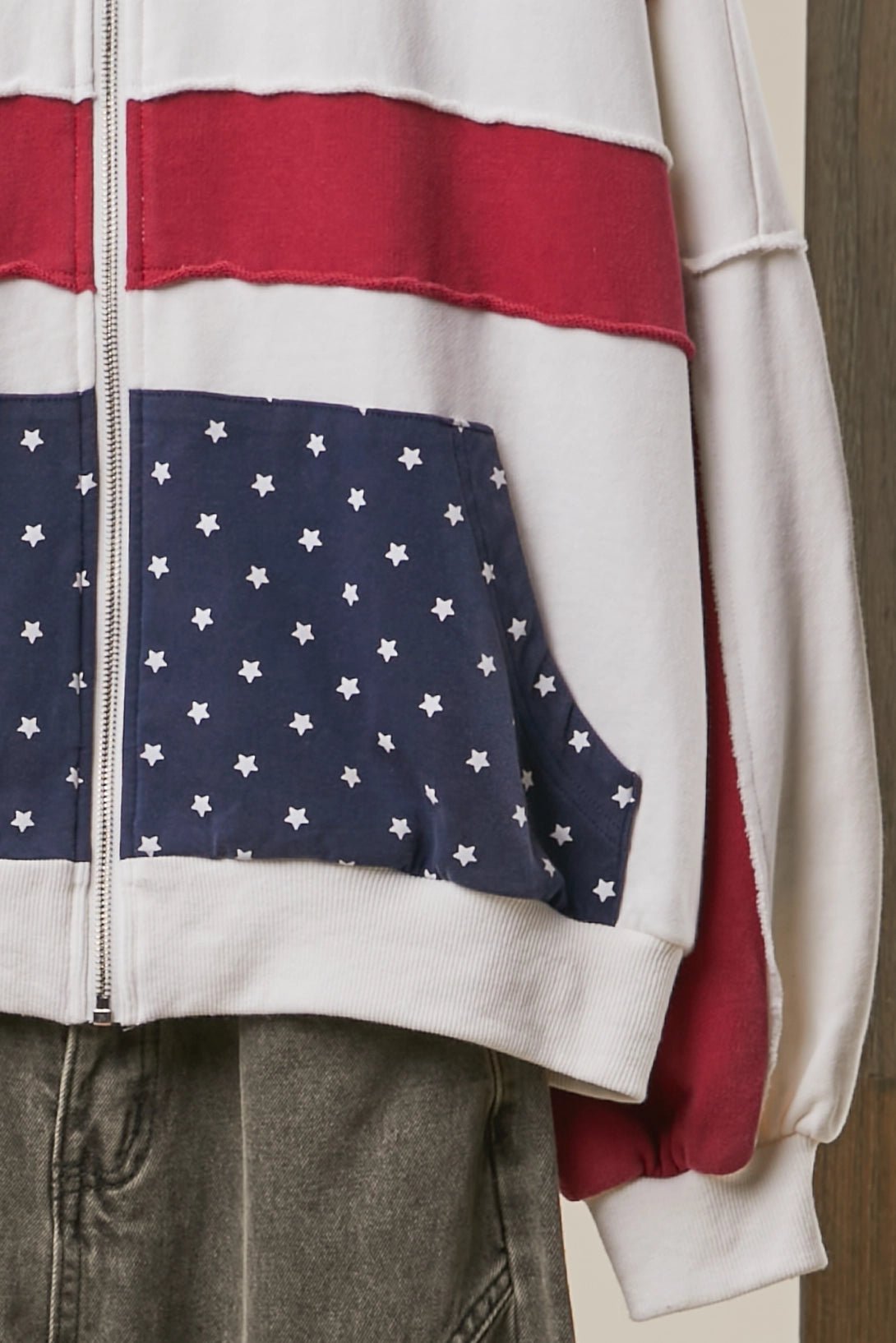 USA Hoodie - Chandeliers Boutique ny