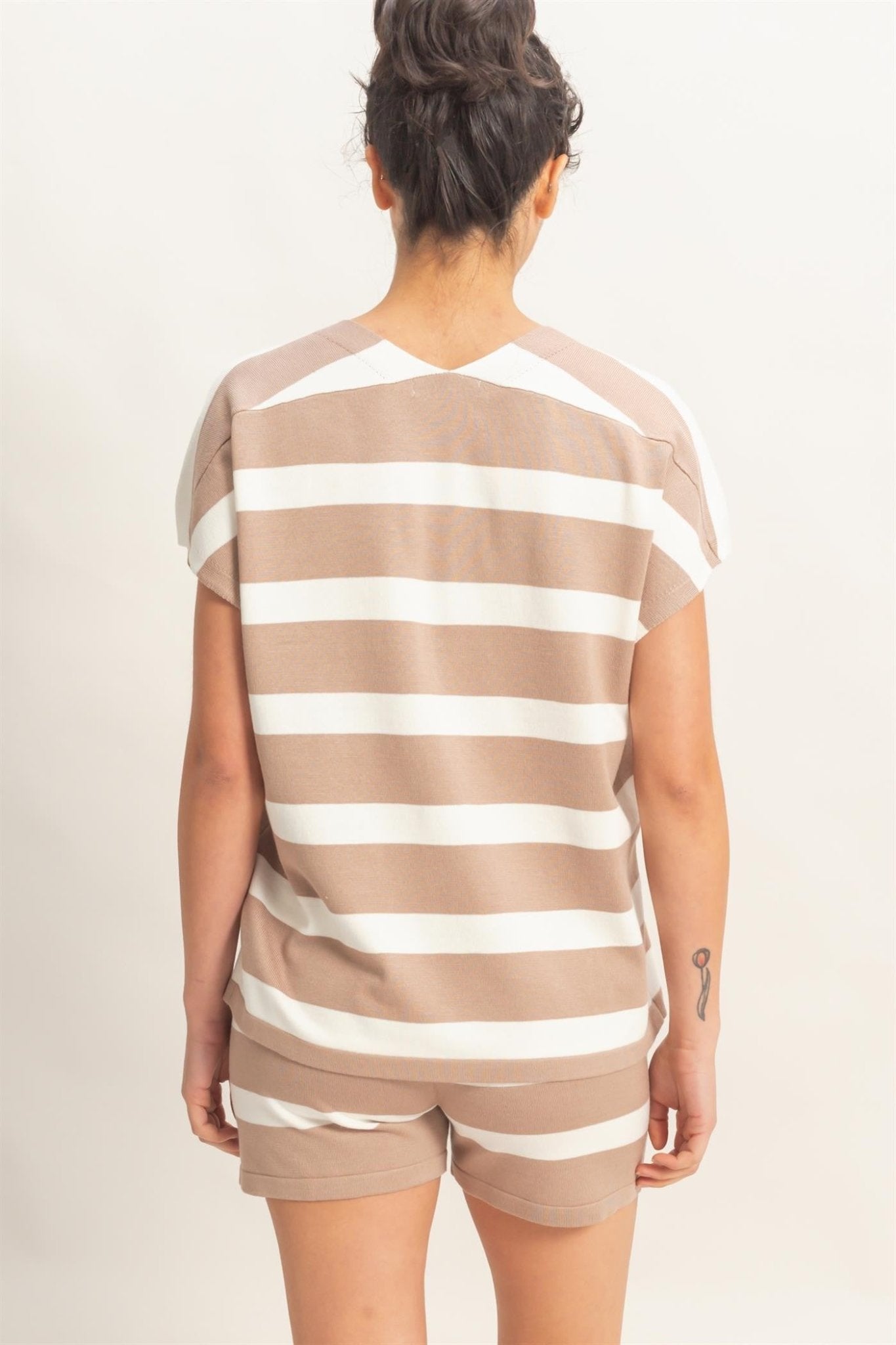 V Neck Striped Top - Chandeliers Boutique ny