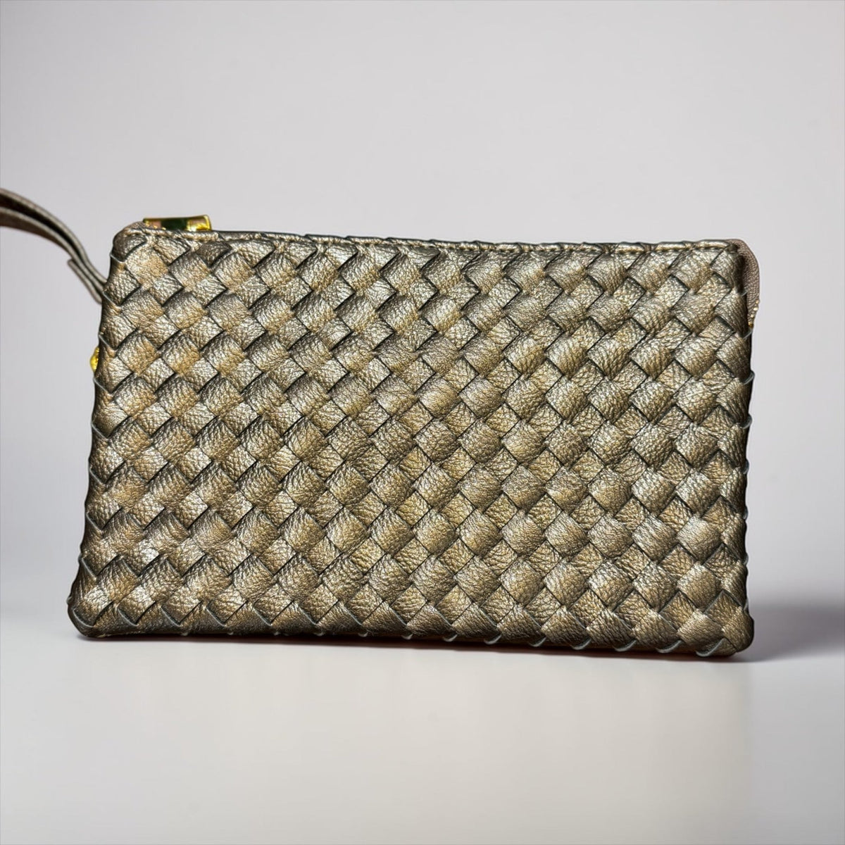 Woven Crossbody - Chandeliers Boutique ny