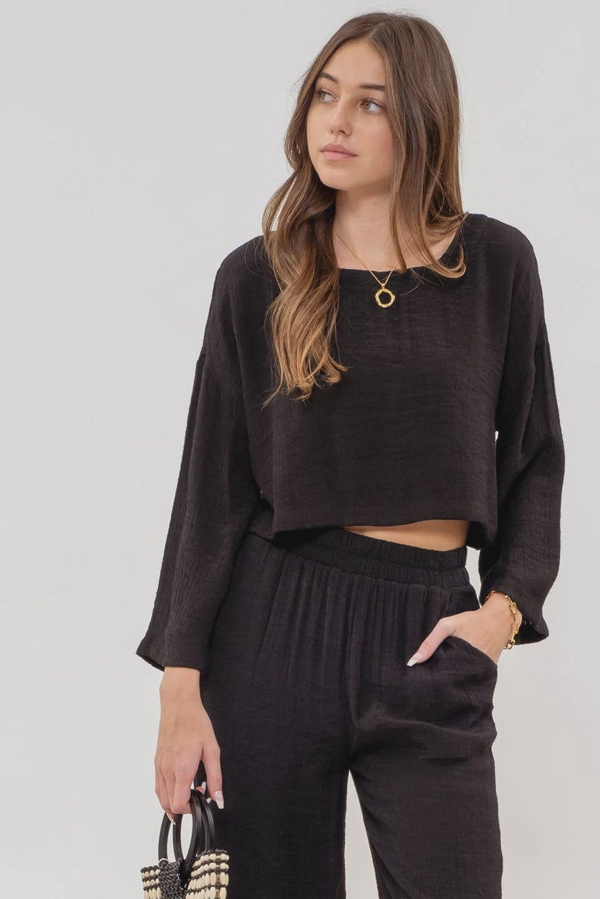Relaxed 3/4 Sleeve Crop Top