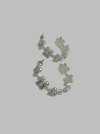 Rhinestone Petal Earring - Chandeliers Boutique ny